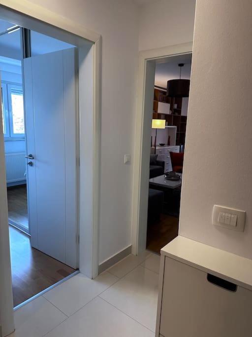 Apartman Pionirska Dolina SJJ Exteriör bild