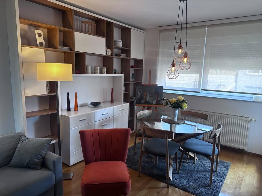 Apartman Pionirska Dolina SJJ Exteriör bild