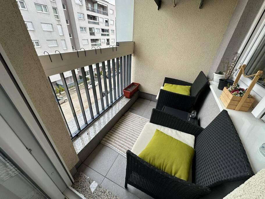 Apartman Pionirska Dolina SJJ Exteriör bild